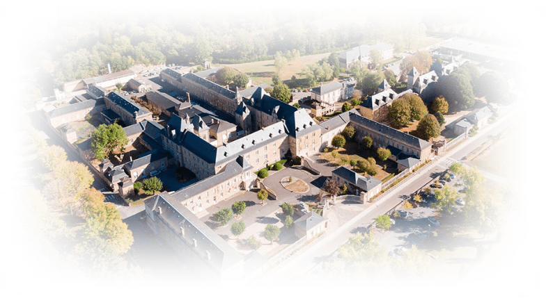 Abbaye de Leyme - Institut Camille Miret L'abbaye de Leyme, coeur de l'Institut Camille Miret depuis 1875 !